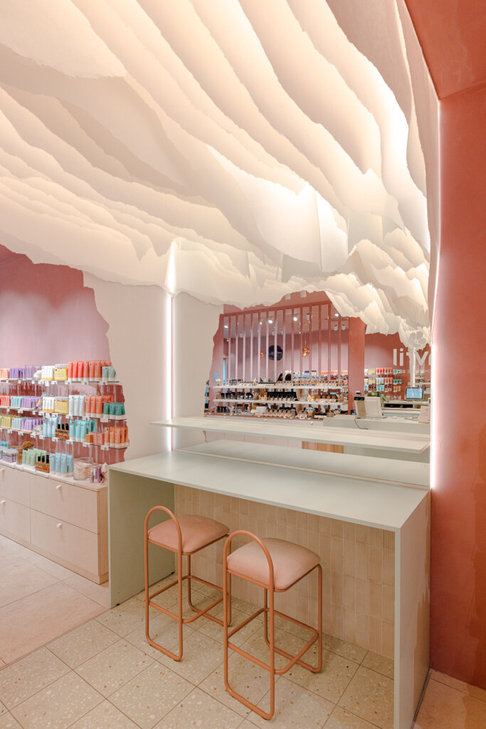 Avril-cosmetiques-Craiecraie-architecture-lyon-chalon-boutique
